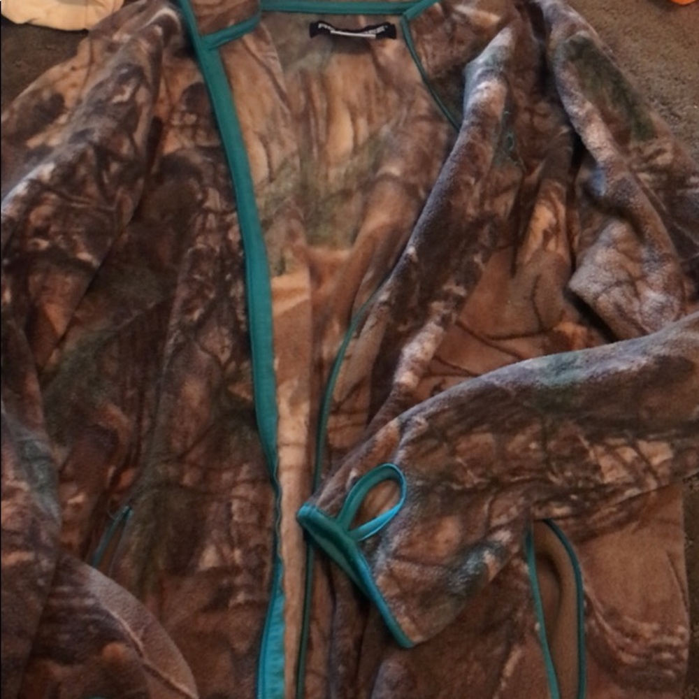 Real tree jacket